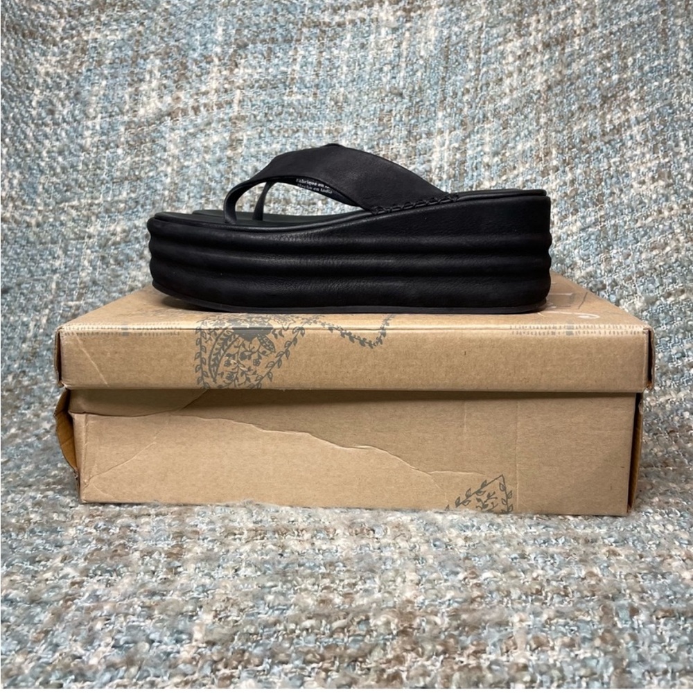 Free People Haven Thong Flatform Sandals in Black Leather